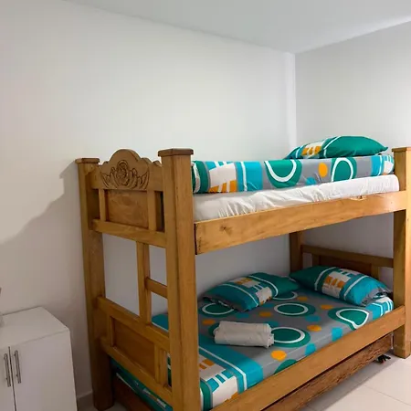 Apto A 5 Minutos De La Playa Y Aeropuerto Apartamento *